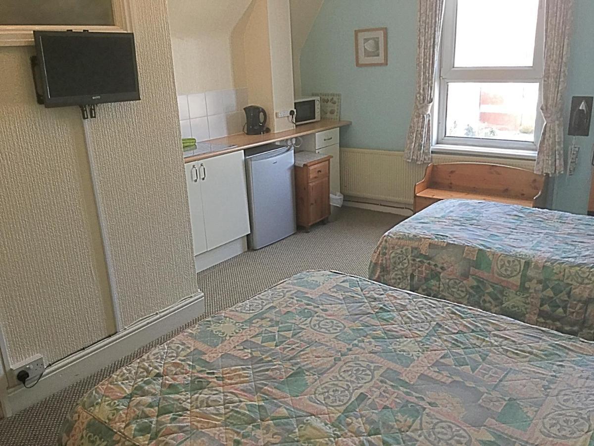 Cumbria Guest House ลิธึม เซนต์ แอนน์ส ภายนอก รูปภาพ