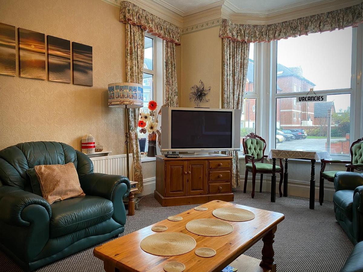 Cumbria Guest House ลิธึม เซนต์ แอนน์ส ภายนอก รูปภาพ