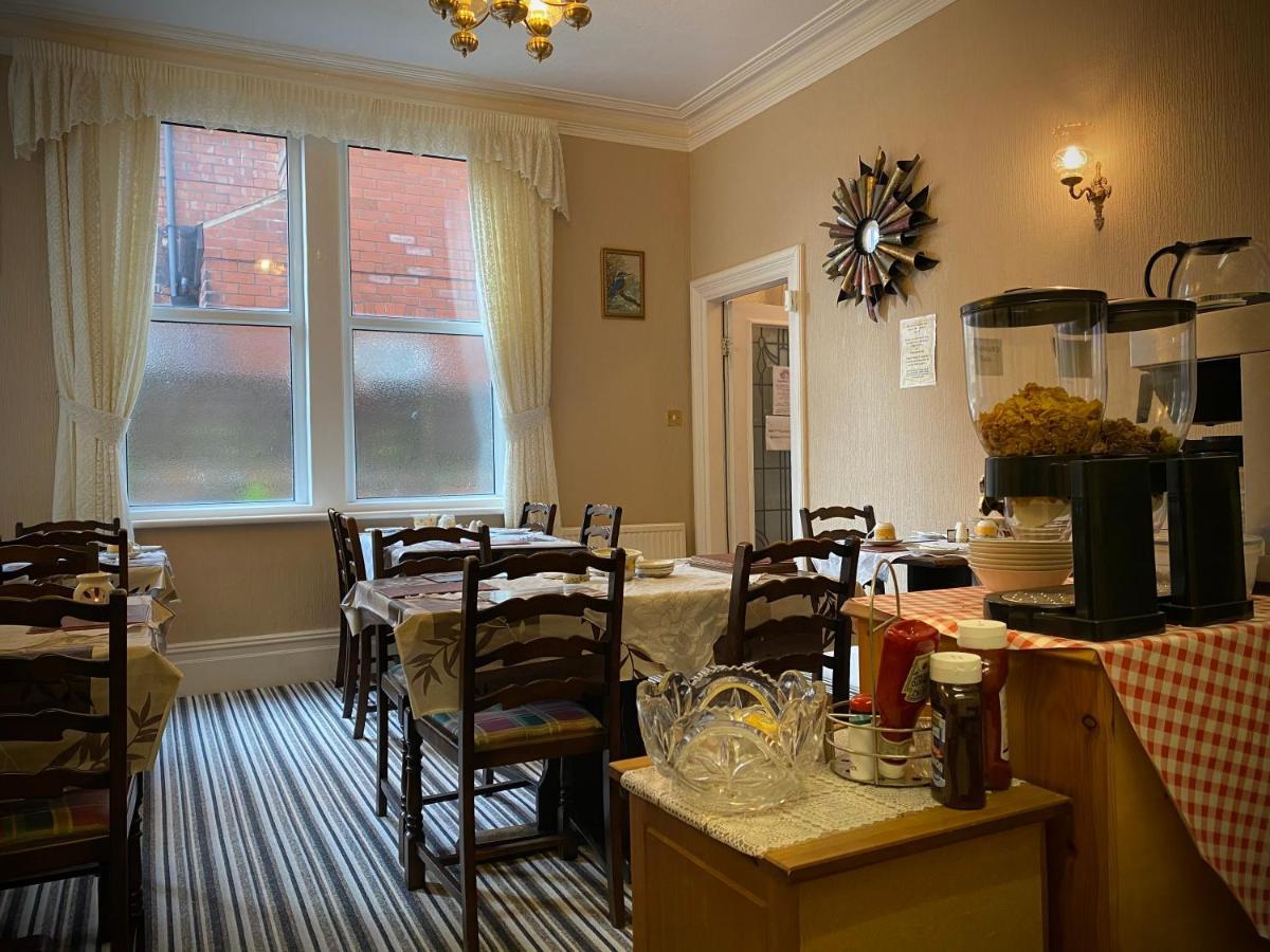 Cumbria Guest House ลิธึม เซนต์ แอนน์ส ภายนอก รูปภาพ